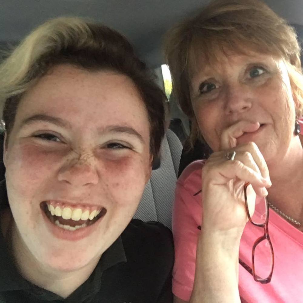 Meet your Posher, Paula
